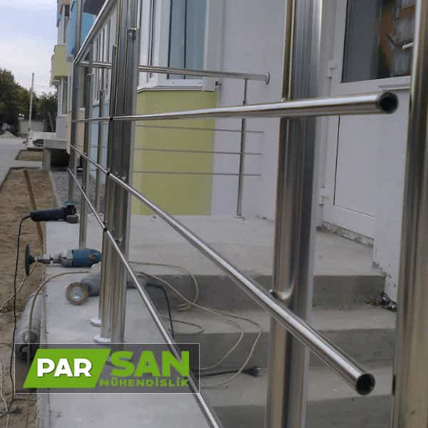 Balkon Korkuluk Modelleri Parsan Paslanmaz